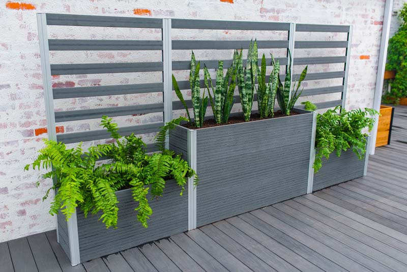 Urbana Parklette Combo With Trellis on deck