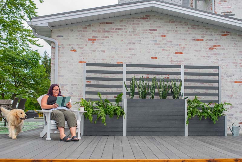 Urbana Parklette Combo With Trellis on back deck