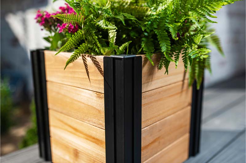 Mezza 12” Cube Planter close up